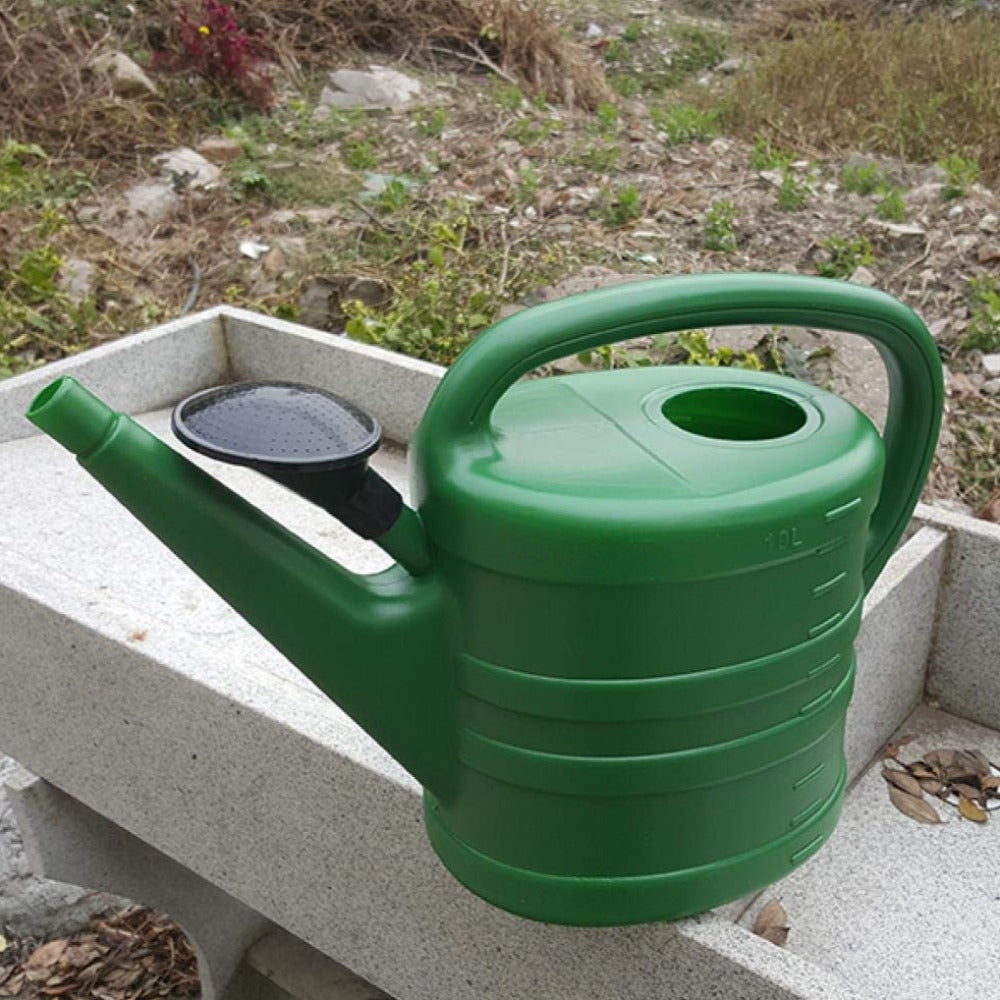 Green Valley Garden Plastic Watering Can Lightweight Garden Indoor Outdoor 2.6 gal Long Spout 10L